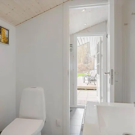 Sj215-bjert-binderup-strandpark-6 *