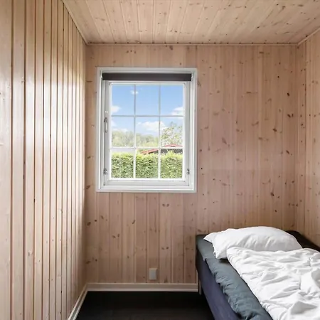 Sj215-bjert-binderup-strandpark-6 *